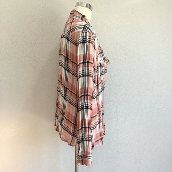 Maurices Shirt Womens Size XXL Tunic Button Up Plaid Pink Black White - Picture 3 of 12